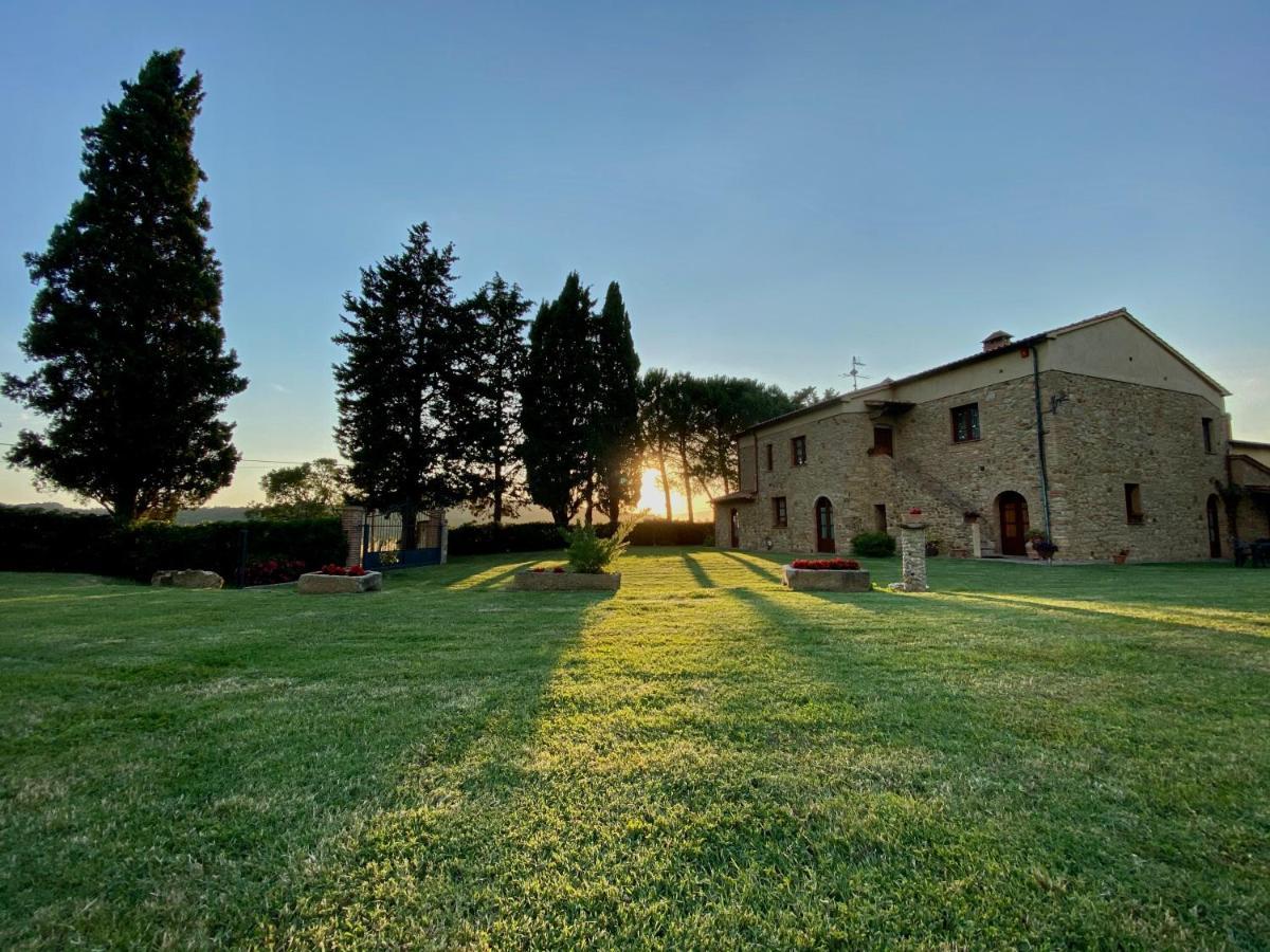 Agriturismo L'Antica Quercia Pomarance Buitenkant foto
