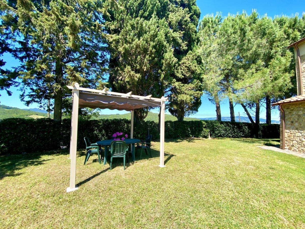 Agriturismo L'Antica Quercia Pomarance Buitenkant foto