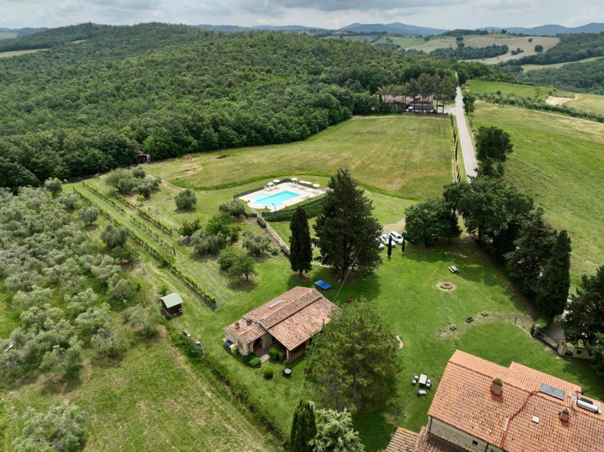 Agriturismo L'Antica Quercia Pomarance Buitenkant foto